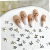 ADORNO PARA UÑAS - MOÑOS DORADOS Y PLATEADOS