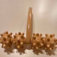 RODILLO DE MANO MASAJEADOR MADEROTERAPIA